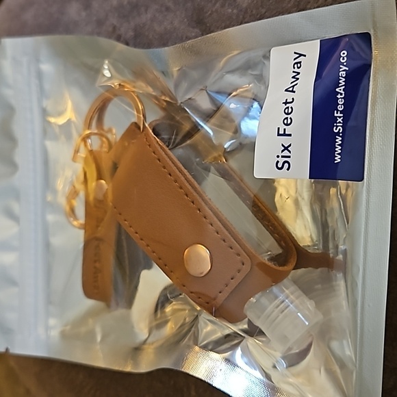 5/$25 SIX FEET AWAY Mini Spray Bottle Leather Key Ring Purse Clip - Picture 2 of 3